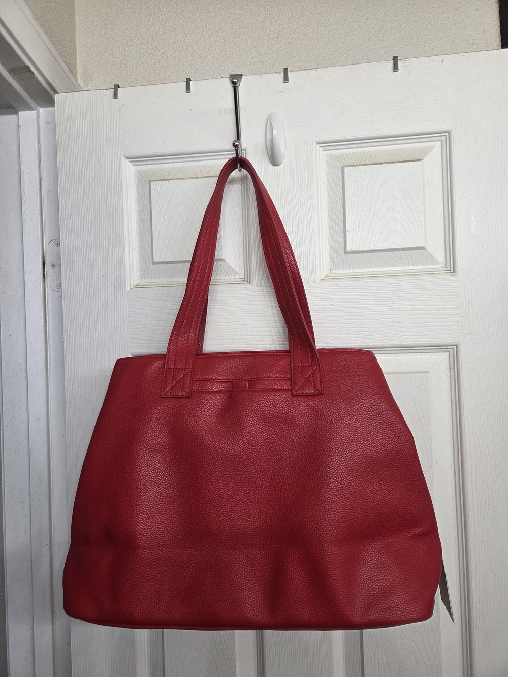 Lug Tempo Classic VL Quilted Carryall Tote Poppy Red - Picture 4 of 9